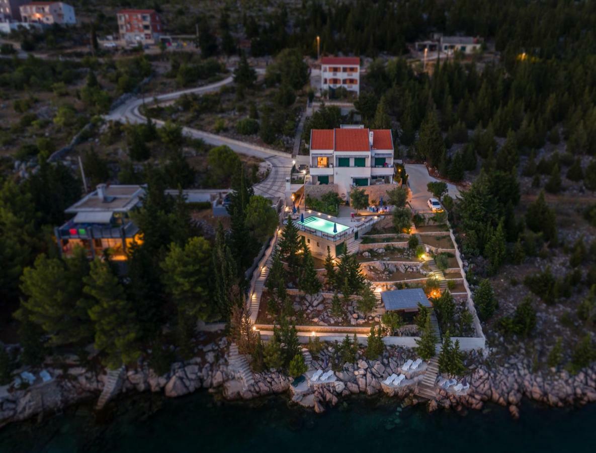 Maria Apartments Starigrad Paklenica Exterior foto